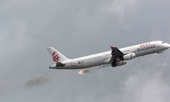 泰国一客机引擎爆炸喷火紧急返航：多名乘客空中晕倒