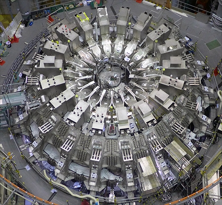 全球最大核聚变反应堆成功点火 距“人造太阳”问世又近一步  第2张