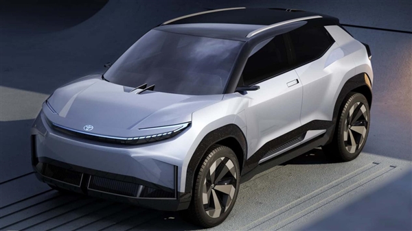 造型犀利未来感十足！丰田全新纯电SUV亮相：2024年量产  第2张