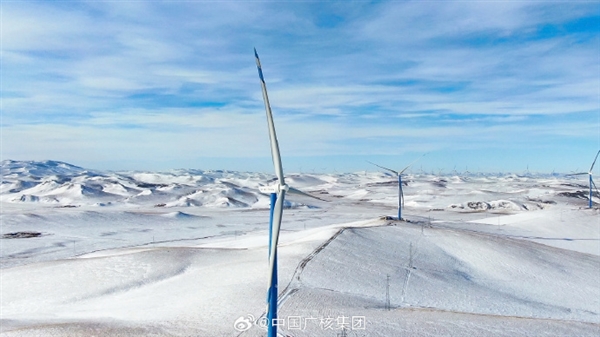 我国在运最大陆上风电基地投产：年发电量超100亿千瓦时