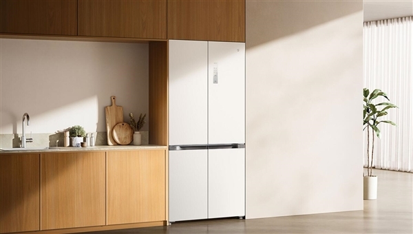小米首款高端嵌入式冰箱！米家冰箱十字518L开售：3999元