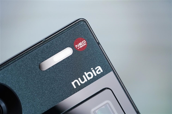 完美真全面屏！努比亚Z60 Ultra图赏  第17张