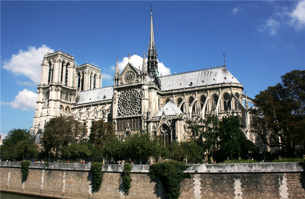 历史首次 巴黎圣母院修复后将配备全新防火系统