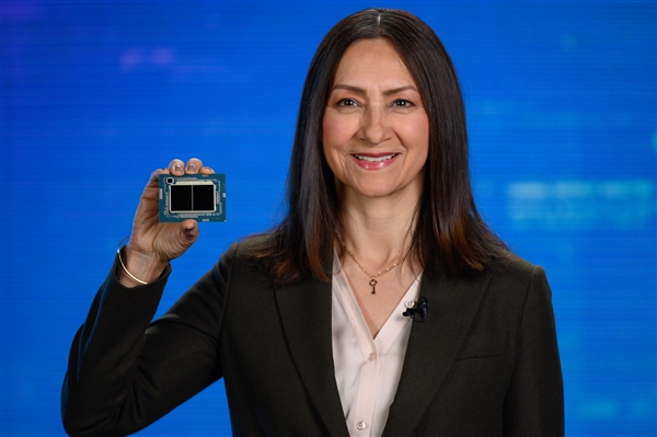 Intel正式发布五代至强：最多64核心/320MB三级缓存、省钱77％  第15张