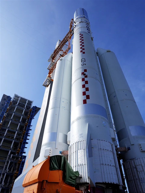 62.8米中国最高火箭！长征五号时隔3年再次飞天  第3张
