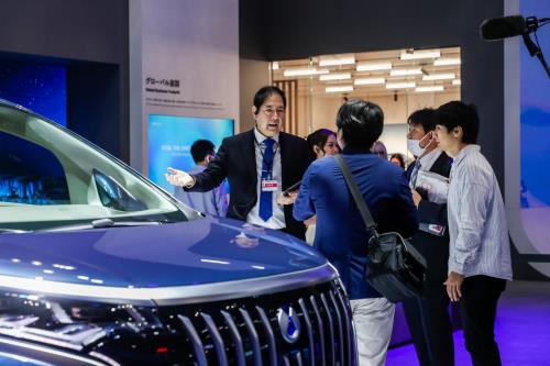 深耕全球化之路 腾势汽车引领中国新能源豪华汽车走向世界  第4张