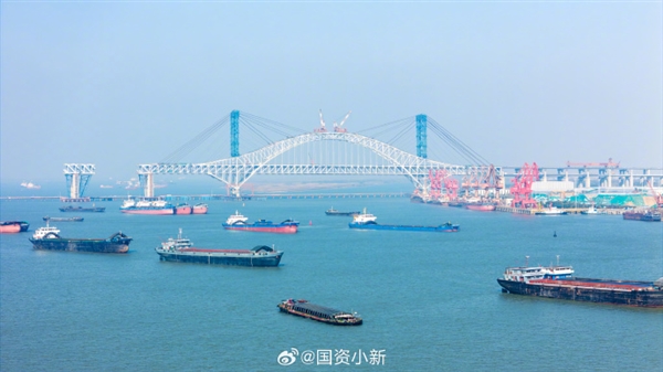 世界最大跨度斜拉桥！常泰长江大桥天星洲专用航道桥合龙  第2张