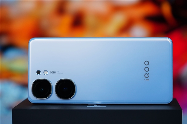首款天玑9300直屏手机！iQOO Neo9 Pro图赏  第8张