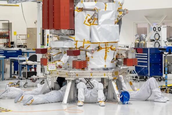 NASA欧罗巴快船将于2024年发射：预计2030年抵达木卫二  第1张