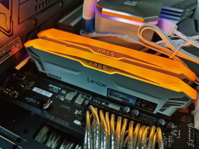威刚DDR3 1600 2G内存条：性价比之选，助力系统多任务处理  第6张