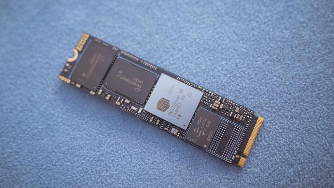 探秘三星2GB DDR2 800MHz内存：速度与稳定性的完美融合  第5张