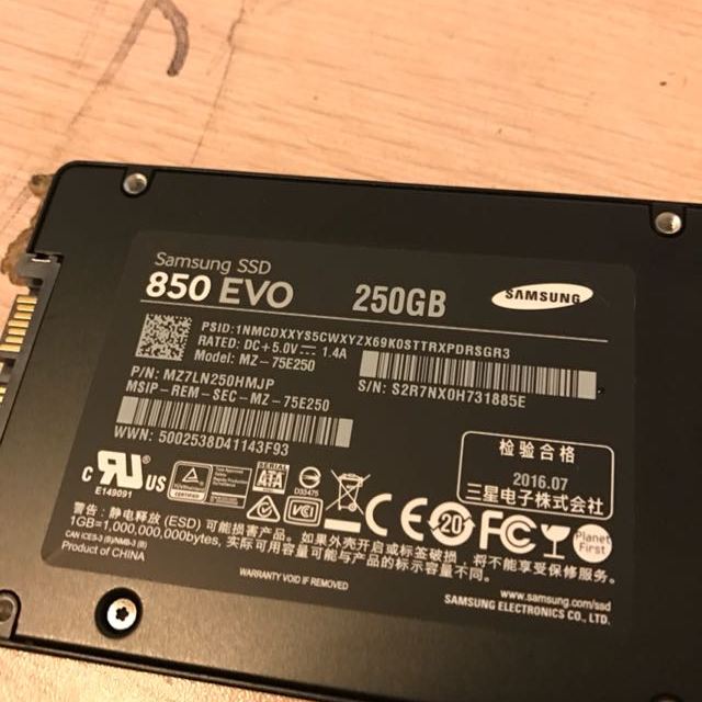 ssd固态硬盘有几种接口 SSD新时代：告别SATA，迎接NVMe  第3张