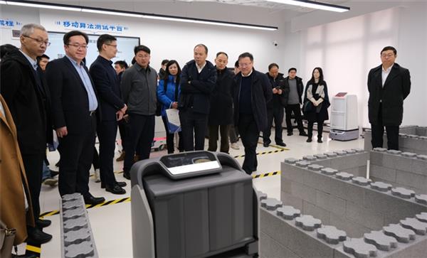  国评中心（总部）在张江建立机器人智能等级测评实验室 思岚科技受邀共参 第2张