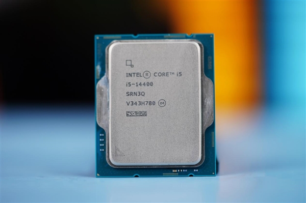 10核心16线程 Intel酷睿i5-14400处理器图赏  第2张