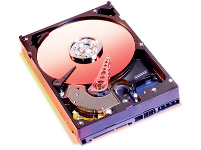 硬盘选购指南：SSD vs. HDD，速度与稳定性谁更胜一筹？  第3张