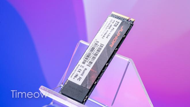 SSD vs 机械硬盘：速度对决，谁更胜一筹？  第1张