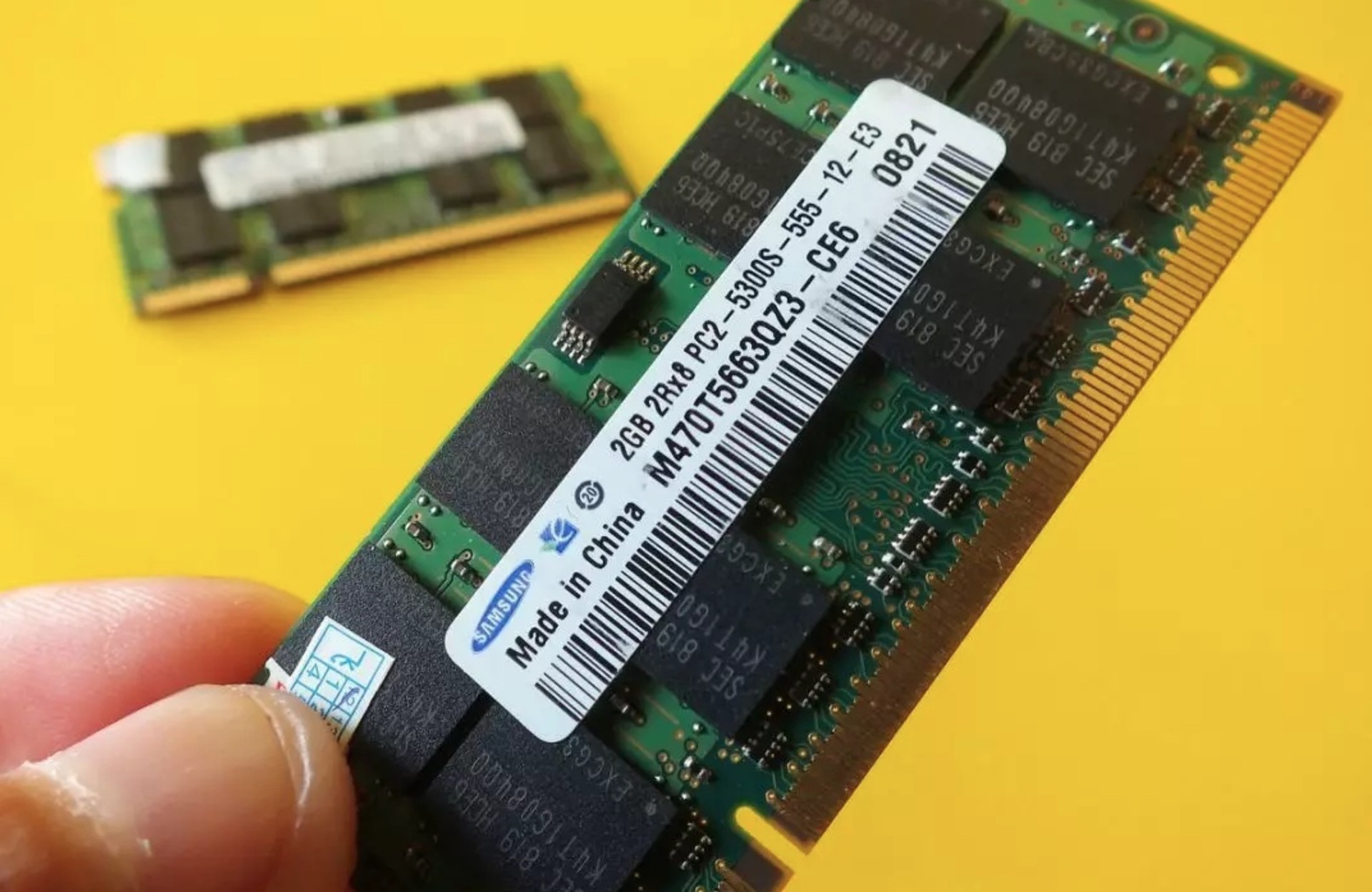 ddr3 12800s DDR3 12800S内存条：提速神器还是性价之选？  第3张