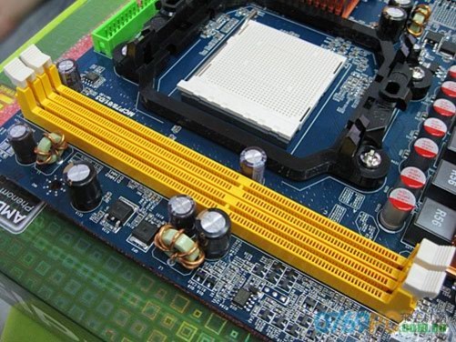 DIY必备！P45主板+DDR2内存，组装电脑首选  第2张