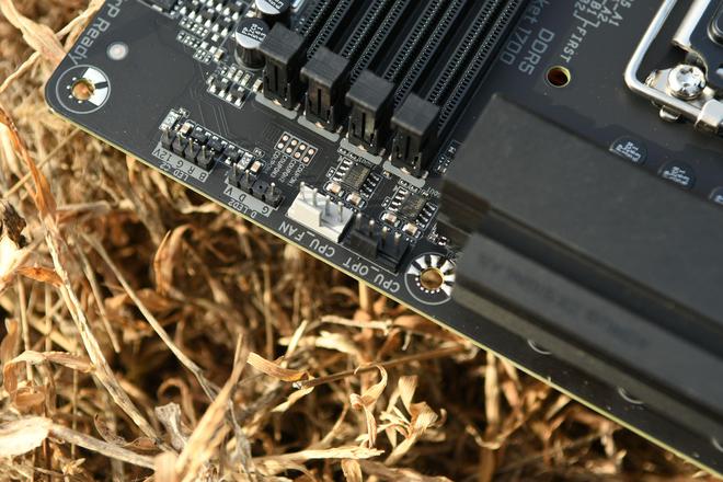 DDR4 主板与 DDR5 内存能否和谐共存？探讨兼容性问题  第6张