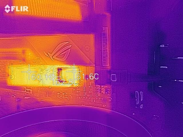 镁光2200s固态硬盘：性能独步，散热出众，耐久无忧  第4张