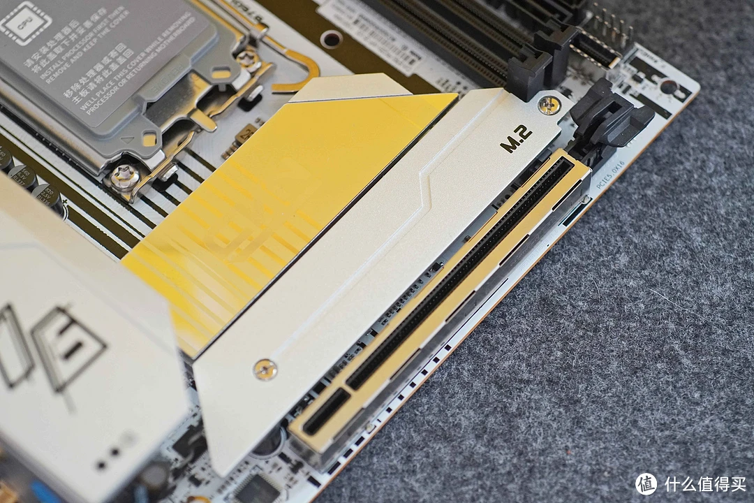 探索 DDR4 内存与 AMD 主板的完美结合：性能提升与兼容性解析  第7张