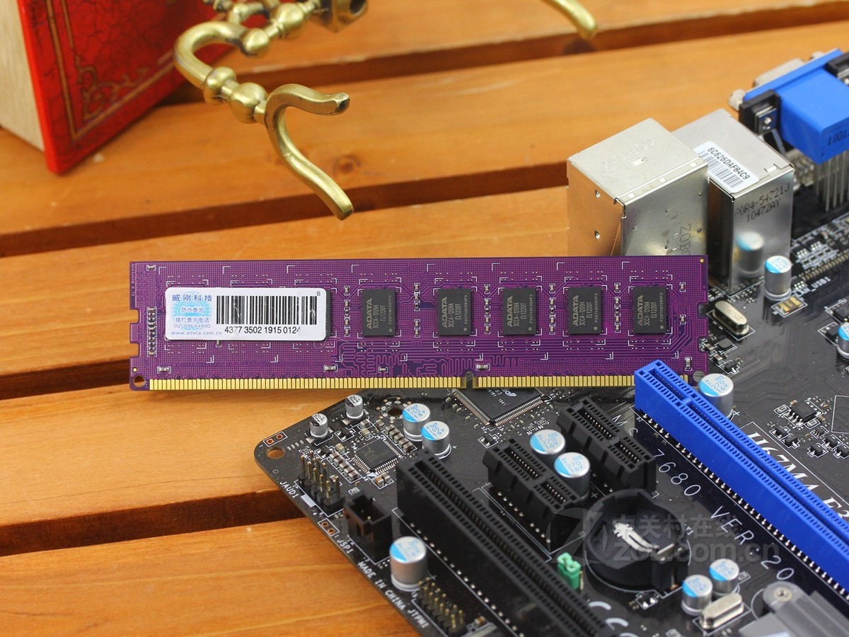 威刚 DDR3 蓝色与黑色内存条：外观颜色背后的独特魅力与性能差异  第2张