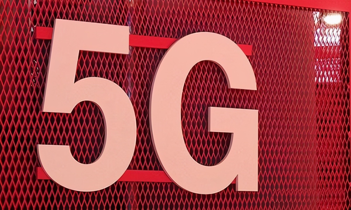 5G 技术引领未来，美国科技巨头角逐 5G 手机市场