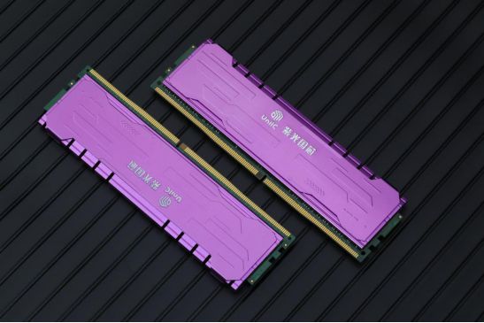 DDR2666 与 DDR4000：内存频率的速度与激情，电脑性能的关键考量  第2张