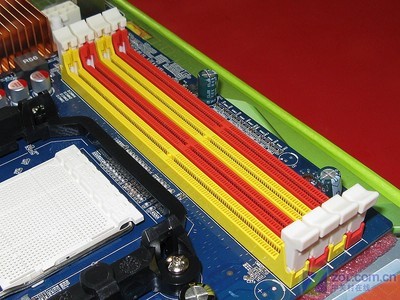 内存条ddr2和ddr DDR2 与 DDR：内存界的高富帅与经济适用男之争  第9张