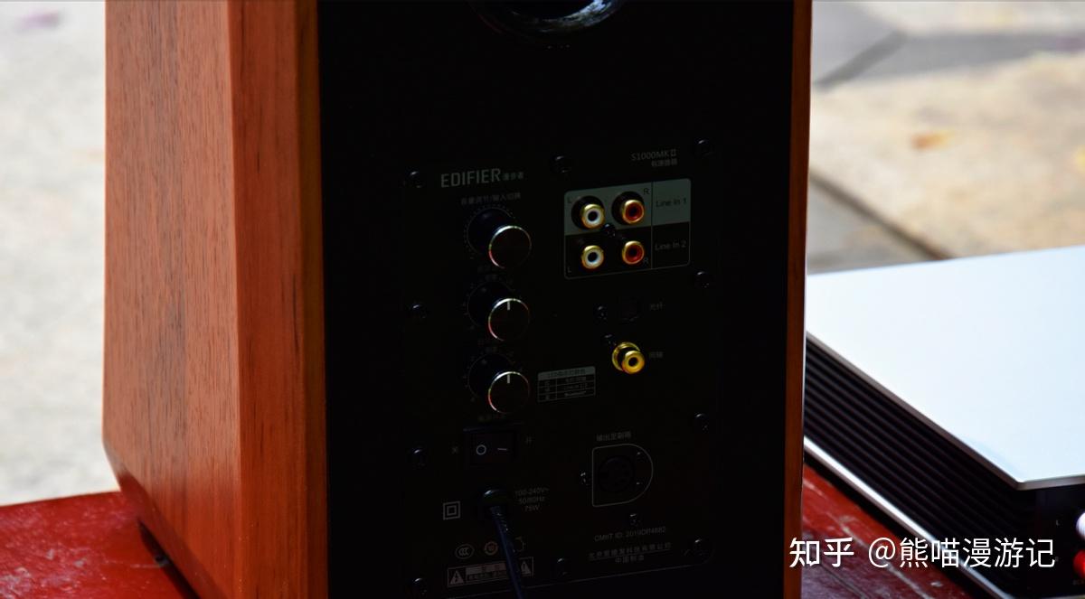 USB 供电音箱与有源音箱连接：探讨设备协作与优化声音输出的关键因素  第2张