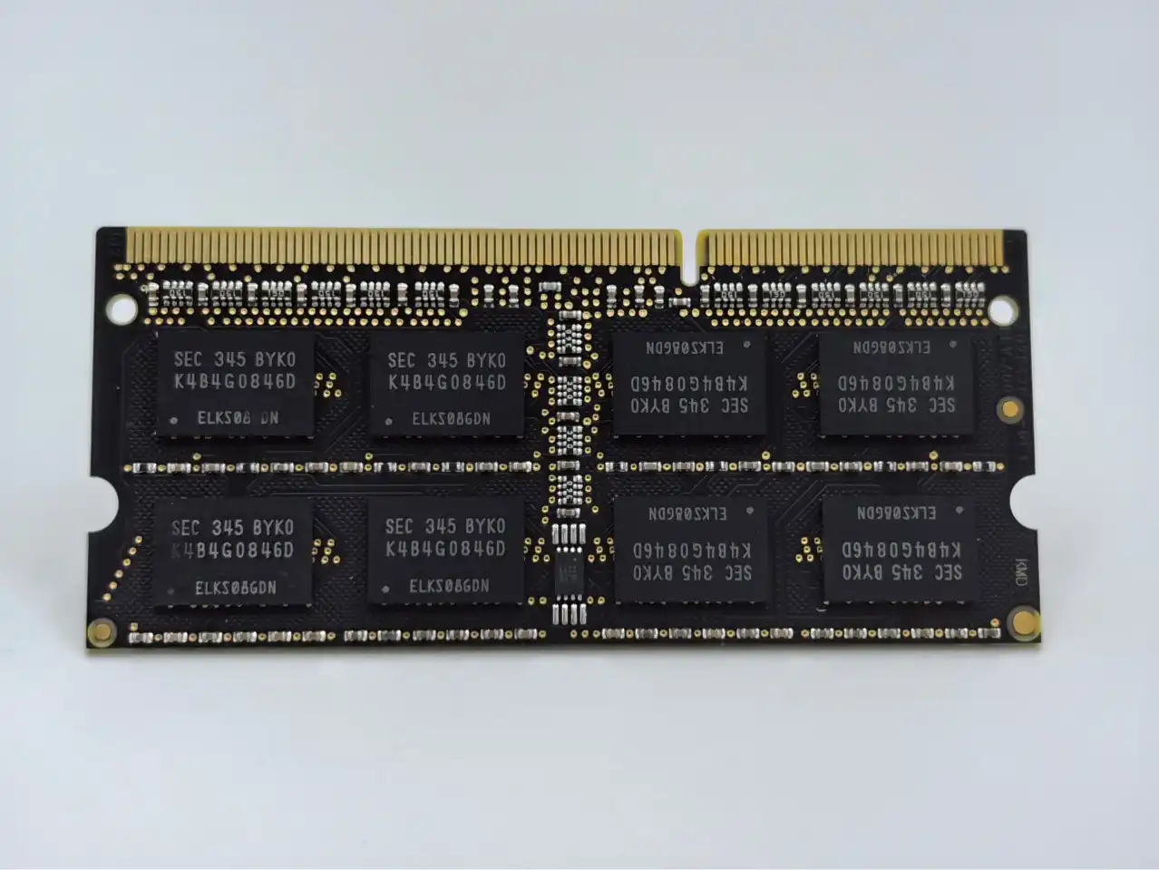 sdram dram ddr SDRAM、DRAM 和 DDR：计算机内存的关键术语及其作用  第4张