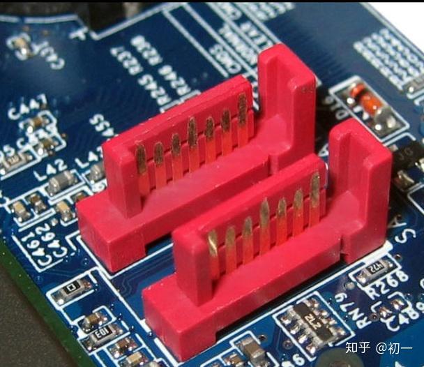 机械硬盘大揭秘：IDE vs SATA SAS，哪个更胜一筹？  第2张