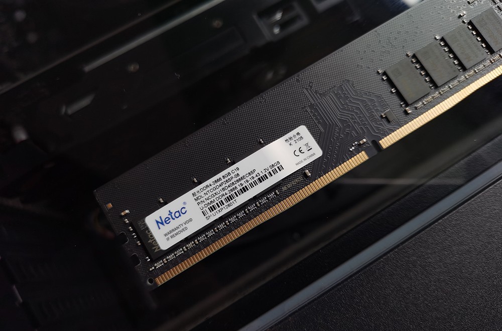 金士顿DDR400 1G内存条：电脑速率翻倍，性能飙升  第3张