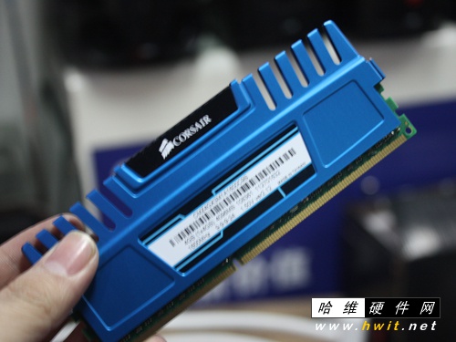 蓝宝石 DDR3 铂金版内存条：性能飞跃与情感升华的完美结合  第2张