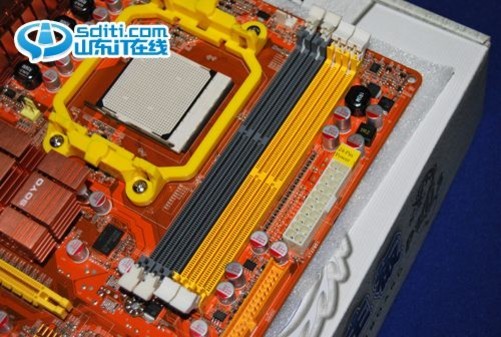 ddr2、ddr3的区别 DDR2 与 DDR3 的差异：速度、激情与工作电压解析  第6张