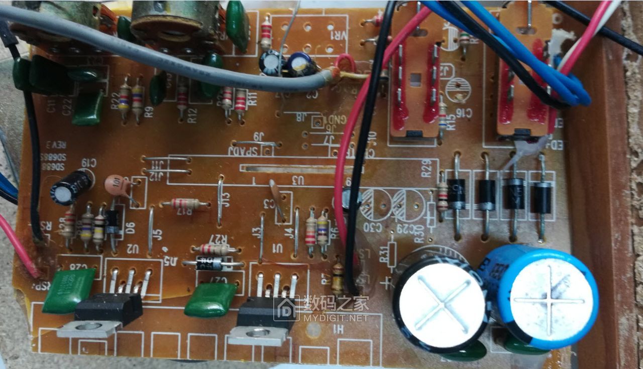 如何通过 HDMI 连接功放与音箱，提升音影感官享受？  第2张