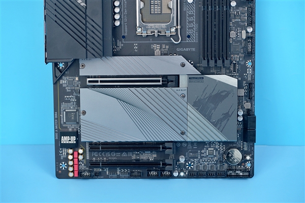 探秘技嘉B150HD3 DDR4主板：卓越性能与强大扩展力量  第3张
