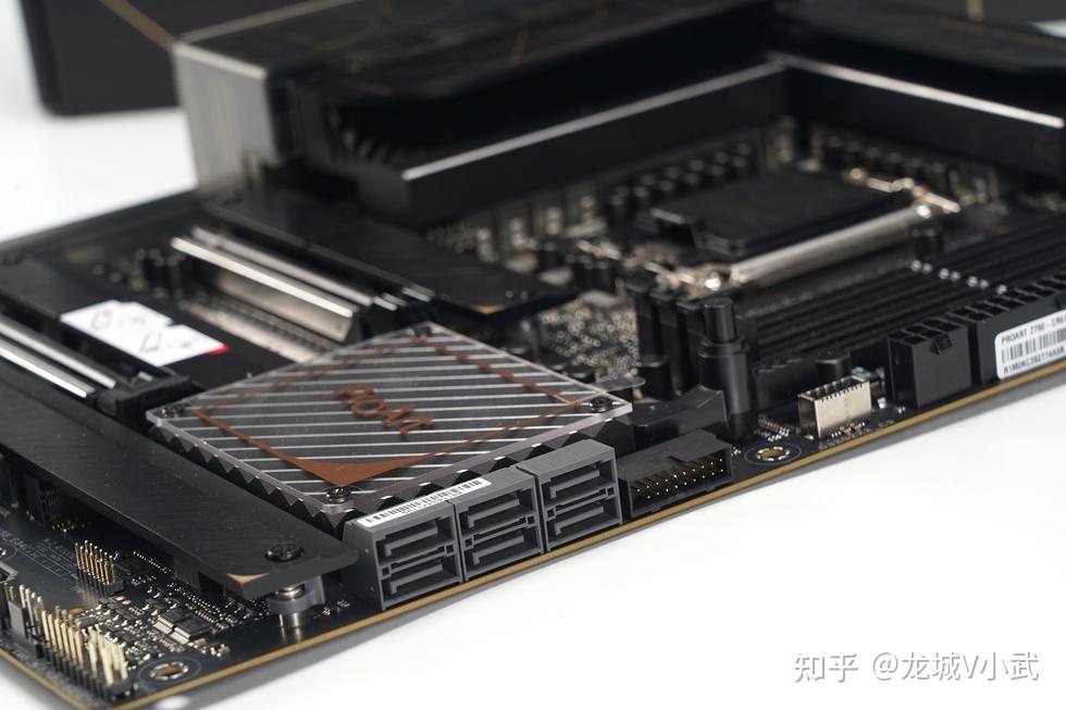 三万元高端主机配置攻略：i9与Ryzen 9对决，内存显卡细节揭秘  第7张