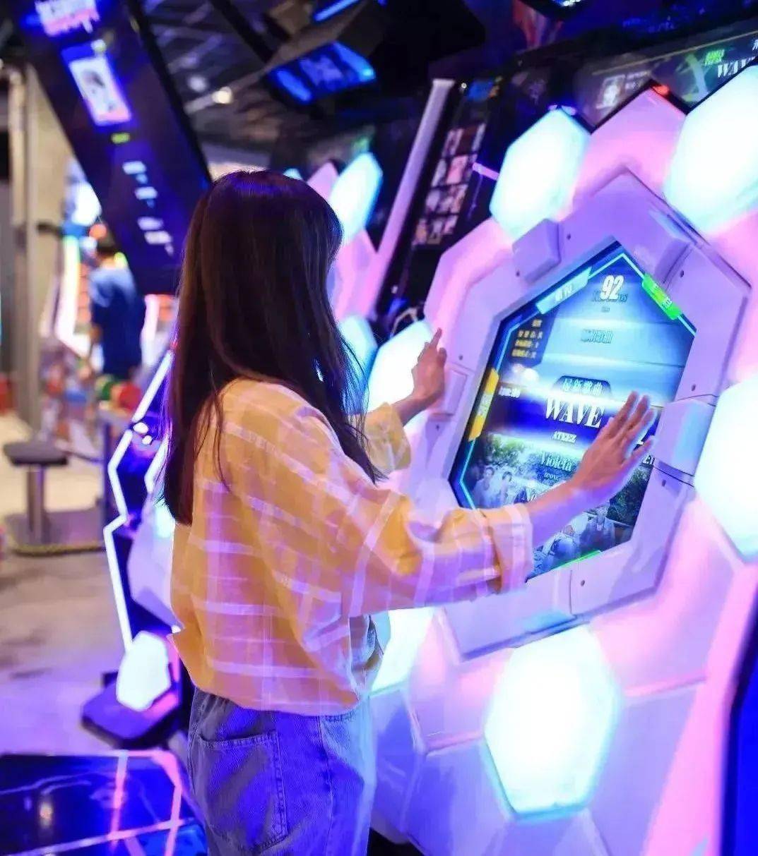 ddr别称 DDR：跳舞机背后的革命，重温热血岁月  第3张