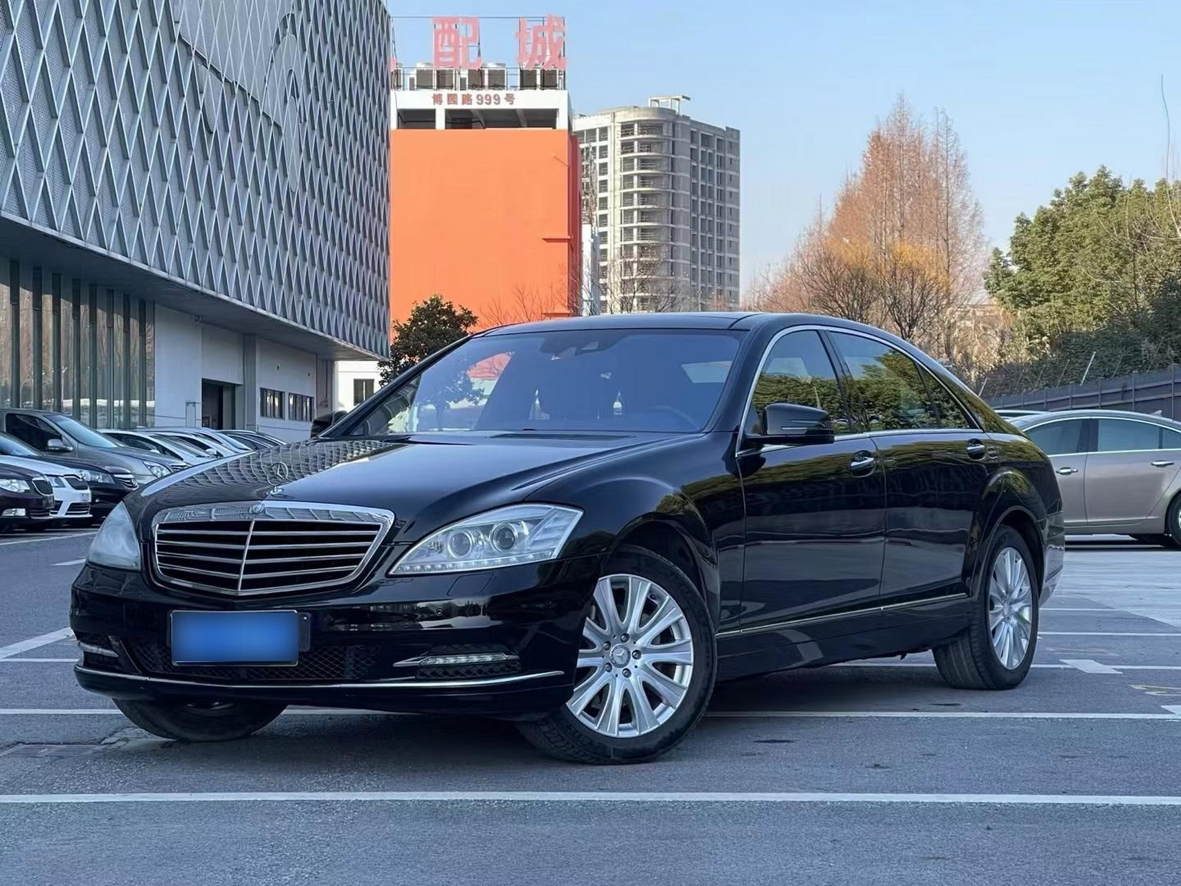 奔驰 S350 搭载的安卓系统：革新驾驶感受，启动迅速但或有短暂延迟  第3张