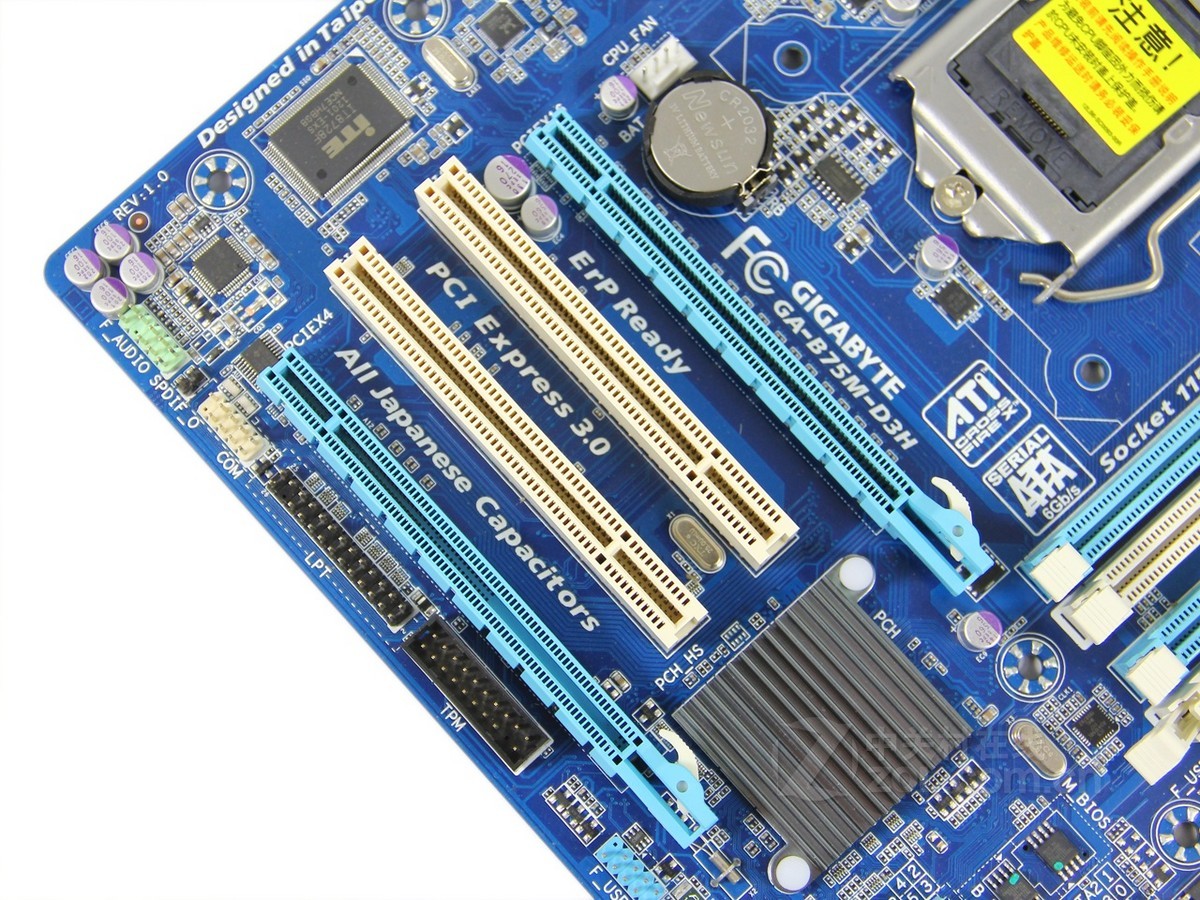 揭秘GT730插槽：PCI Express x16 vs PCI/AGP，性能差距大  第3张