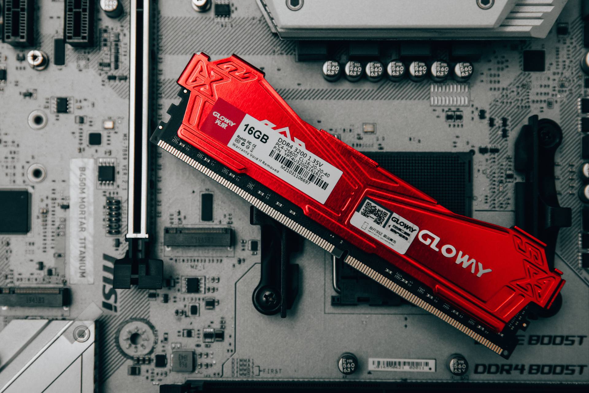 ddr  4g 探索DDR4内存技术：科技进步的关键引擎和现代信息时代的支柱 第7张