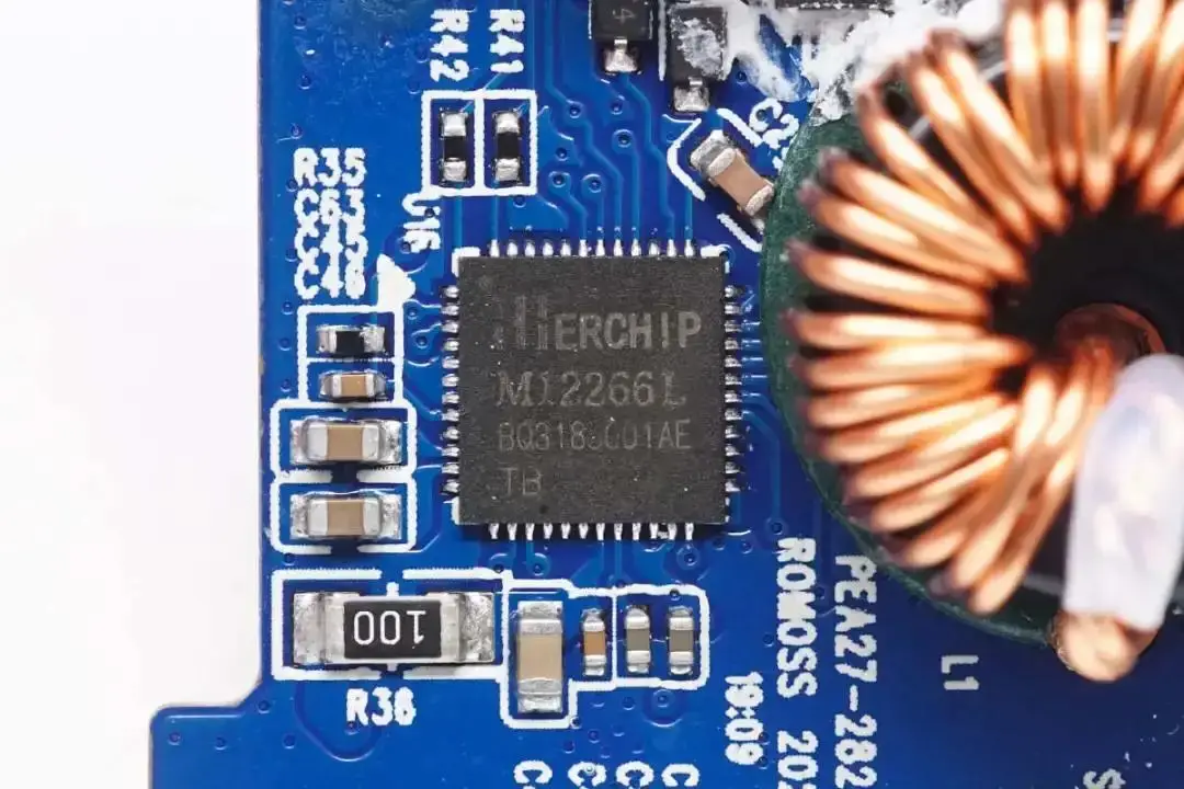 DDR 芯片电源：计算机系统的关键角色与类型选择  第2张