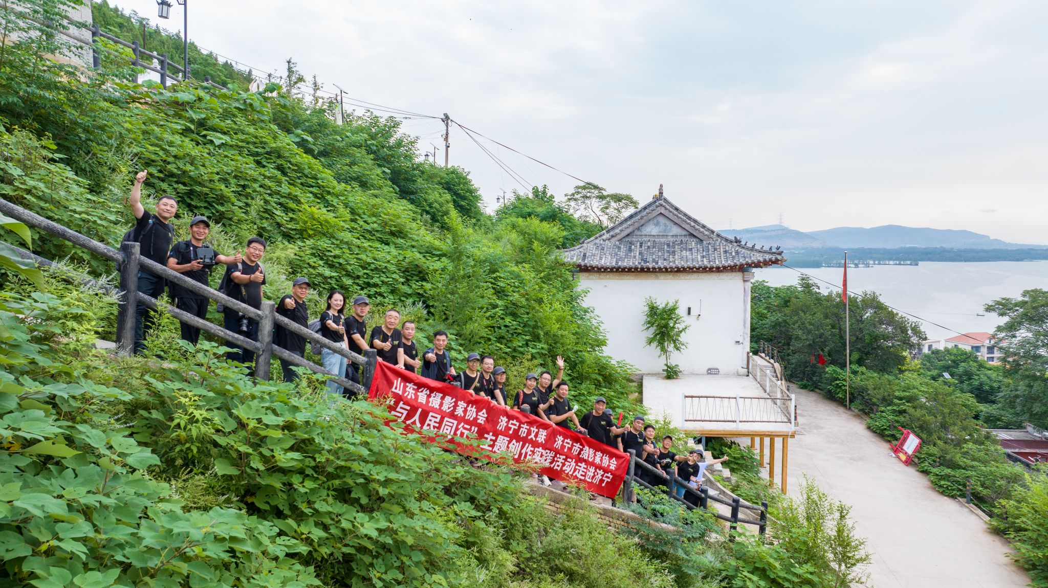 深入探讨像素音箱蓝牙连接之道，领略科技与艺术的完美融合  第3张