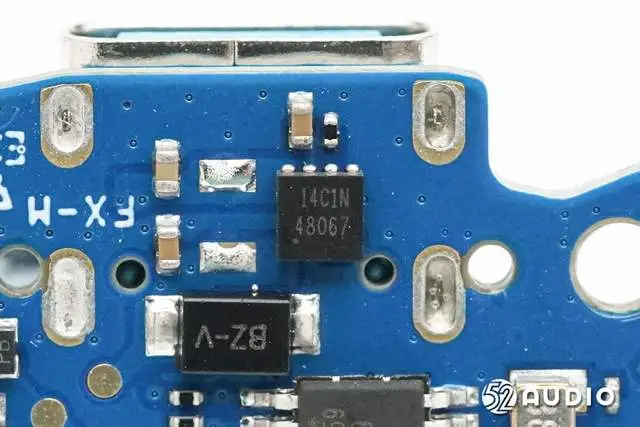 深入探究扬声器接口：从 3.5mm 耳机接口到蓝牙连接的演变历程  第6张