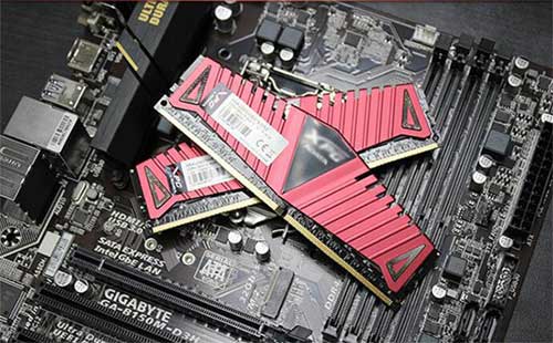 ddr3槽 放ddr4 DDR3 槽放 DDR4，后果严重！新手须知，避免无谓尝试