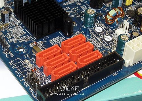 ddr3 ddr2 都插上 DDR3 与 DDR2 同时安装，电脑会爆炸吗？性能如何？  第3张