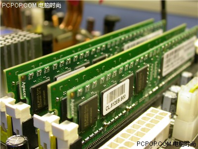 Ddr1和ddr2速度 DDR1 与 DDR2 的速度差异及特点解析  第6张