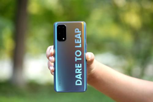 Realme 入门级 5G 手机：低价畅享未来科技，设计引领潮流  第2张