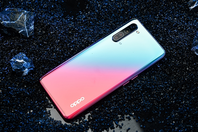 OPPO 5G 系列手机：探索 FindX2 系列与 Reno 系列的魅力所在  第7张